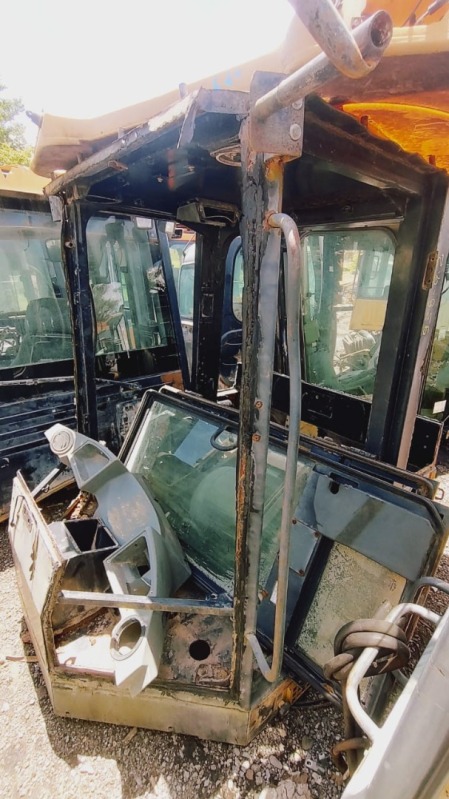 CABINE CAT - leilão extrajudicial - Não informado BR - lance mínimo R$ 2.000