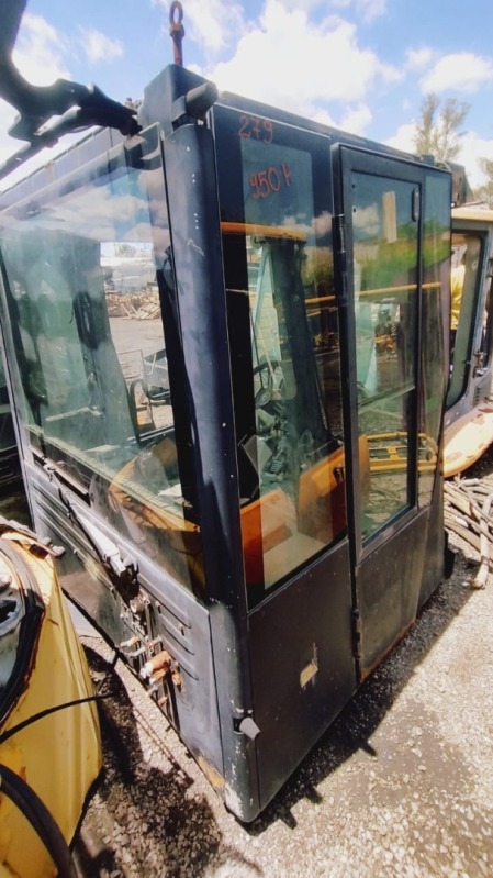 CABINE CAT 950H - leilão extrajudicial - Não informado BR - lance mínimo R$ 2.000