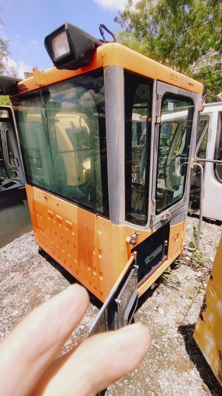 CABINE DOOSAN - leilão extrajudicial - Não informado BR - lance mínimo R$ 2.000