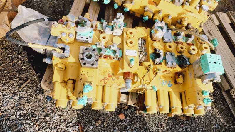 COMANDO HIDRAULICO - leilão extrajudicial - Não informado BR - lance mínimo R$ 2.000