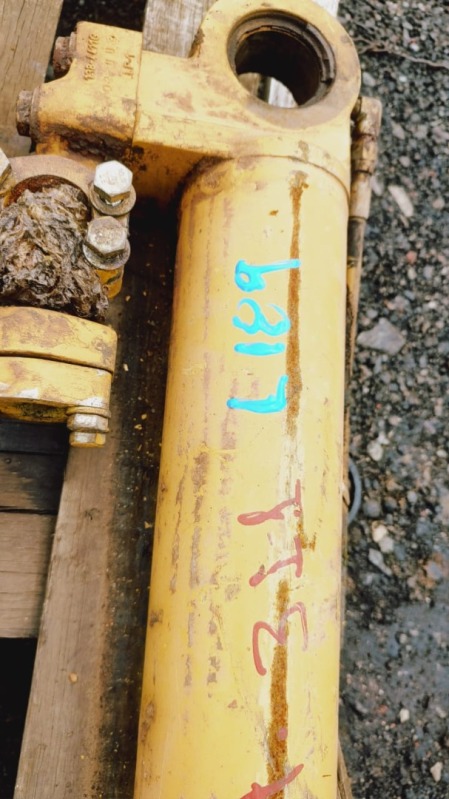 PISTÃO CAT 938H - leilão extrajudicial - Não informado BR - lance mínimo R$ 2.000