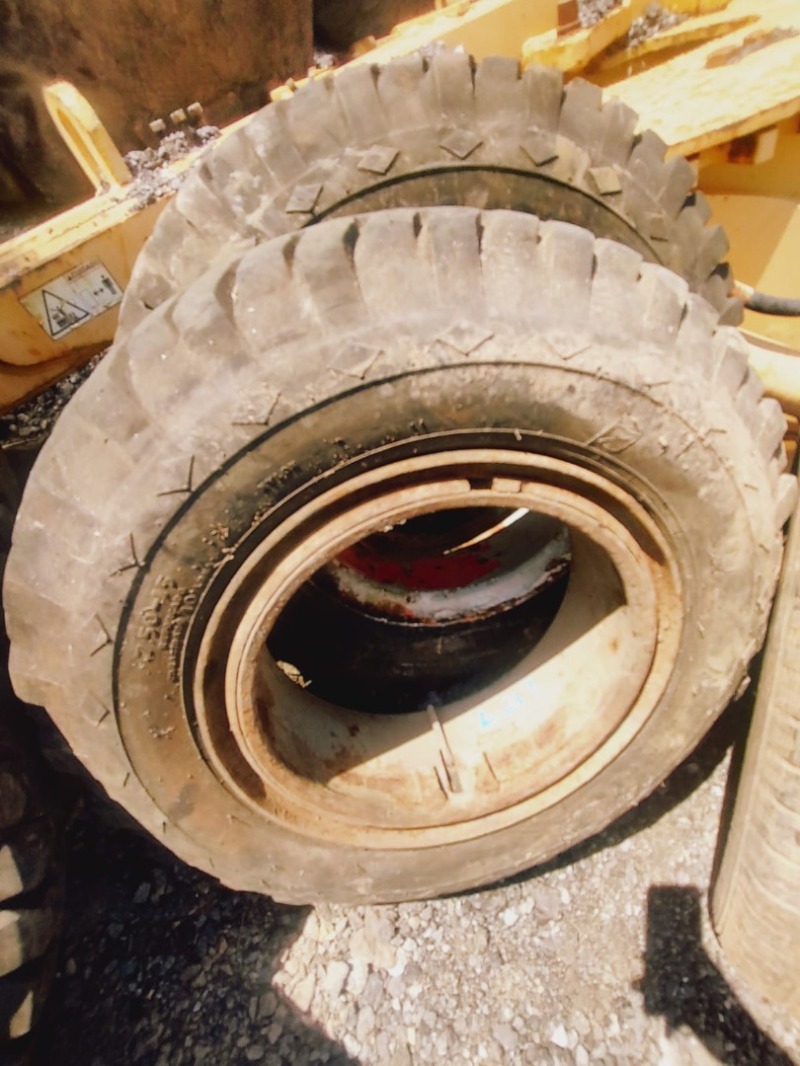 RODA COM PNEU PARA CANARINHO  (02 UNIDADES ) - leilão extrajudicial - Não informado BR - lance mínimo R$ 1.000