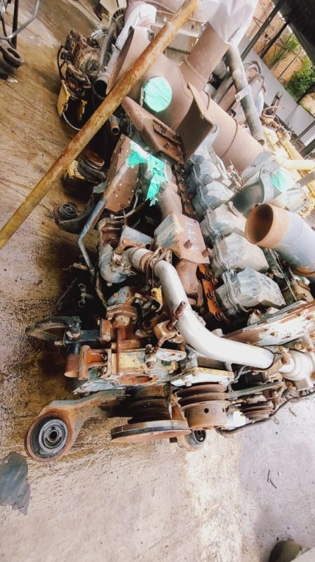 MOTOR KOMATSU PC 400 - leilão extrajudicial - Não informado BR - lance mínimo R$ 5.000