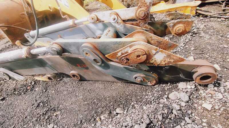 H DA CAT W130 COM PISTÕES - leilão extrajudicial - Não informado BR - lance mínimo R$ 3.000