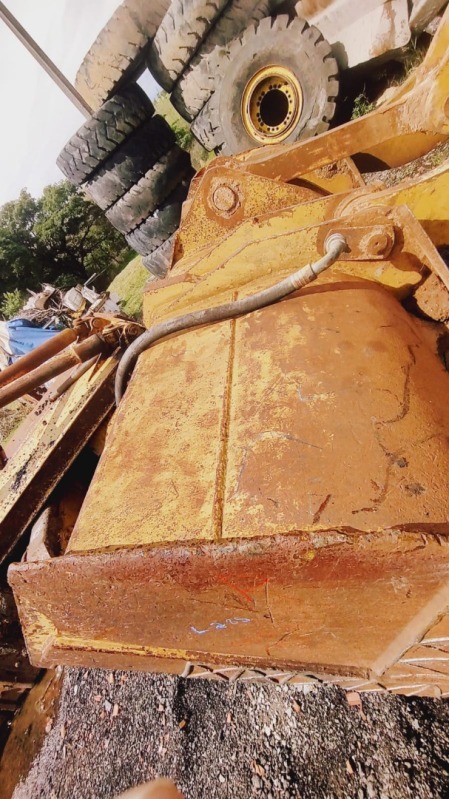 CONCHA CAT 950H - leilão extrajudicial - Não informado BR - lance mínimo R$ 3.000