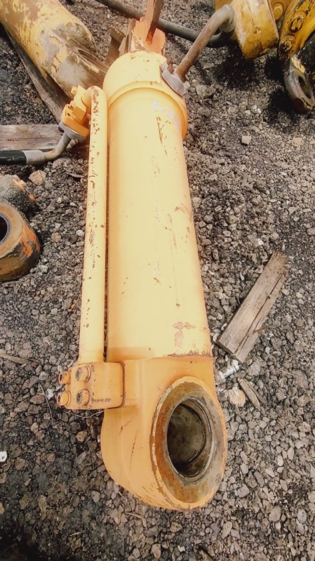 PISTÃO DOOSAN ARTICULAÇÃO DA CONCHA - leilão extrajudicial - Não informado BR - lance mínimo R$ 1.500