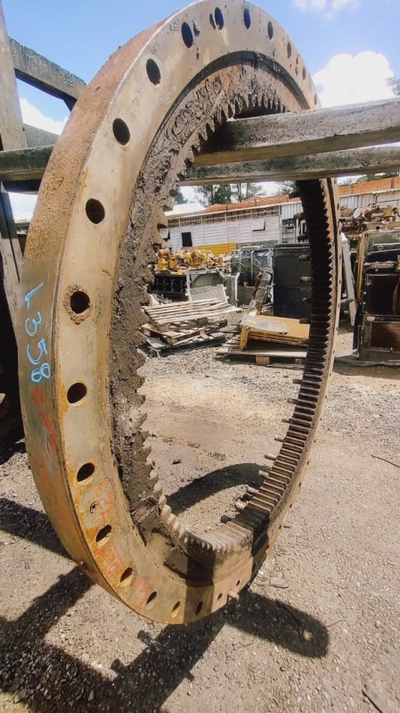 COROA DE GIRO VOLVO EC 460 - leilão extrajudicial - Não informado BR - lance mínimo R$ 2.000