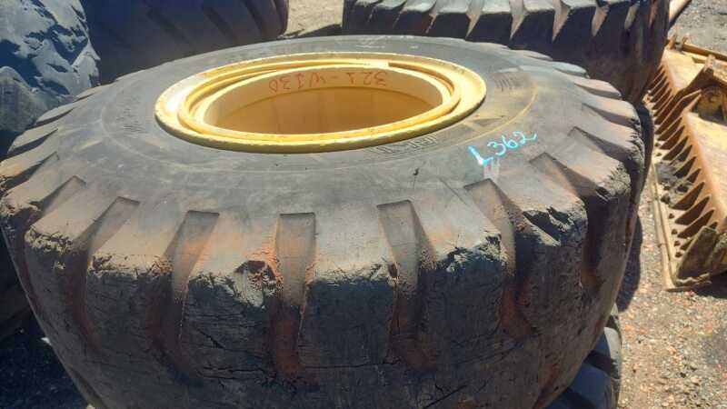 PNEU 50.5-25 COM RODA CAT W130 - leilão extrajudicial - Não informado BR - lance mínimo R$ 2.500