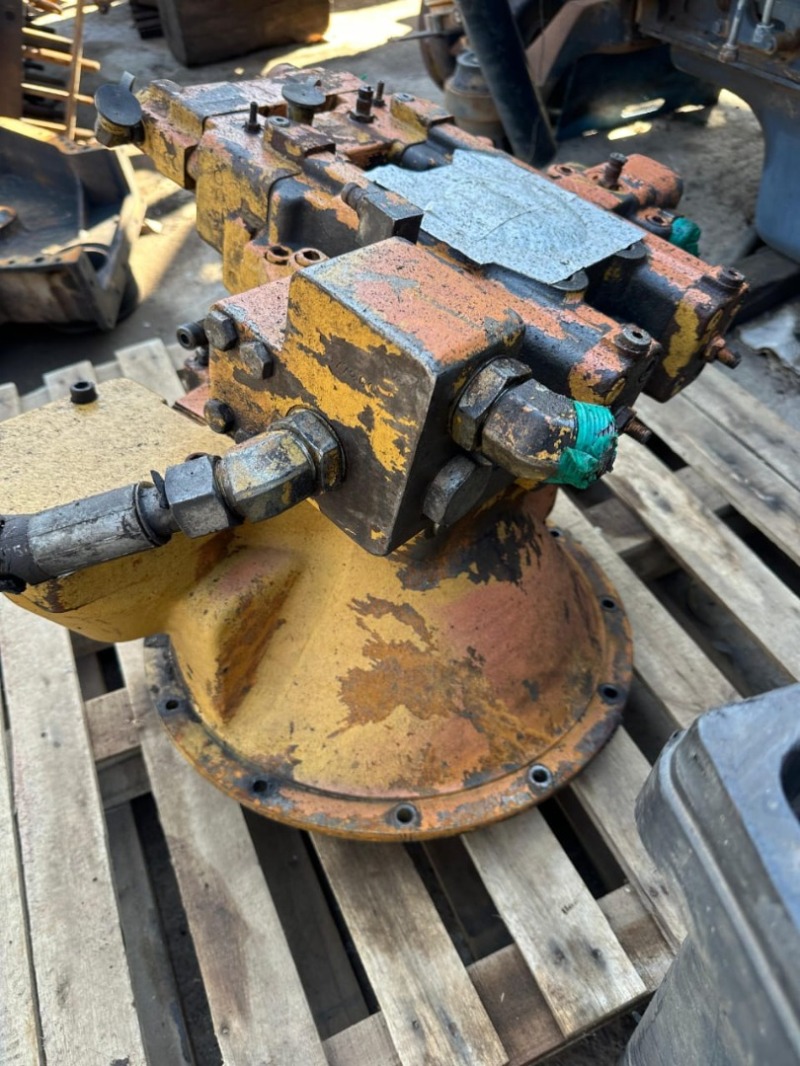 BOMBA HIDRAULICA CAT 320B - leilão extrajudicial - Não informado BR - lance mínimo R$ 10.000