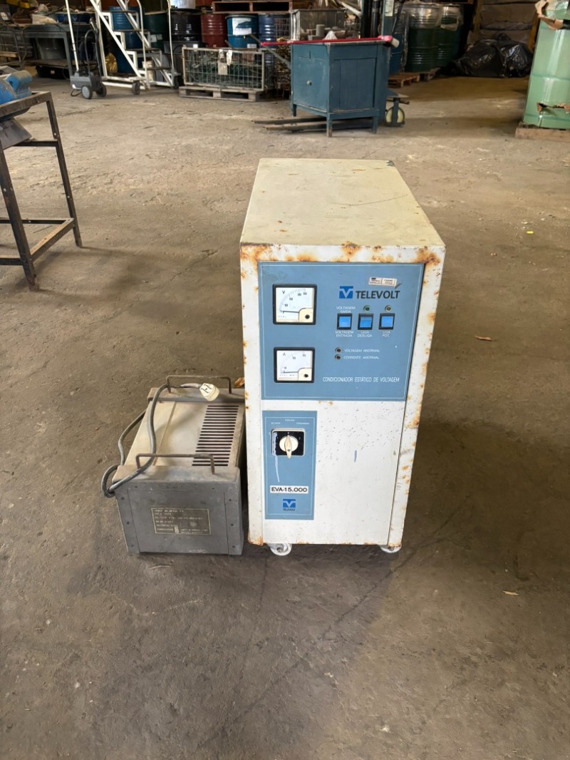 Transformadores Estáticos de Voltagem - Quantidade: 02 - Mar - leilão extrajudicial - Não informado BR - lance mínimo R$ 350