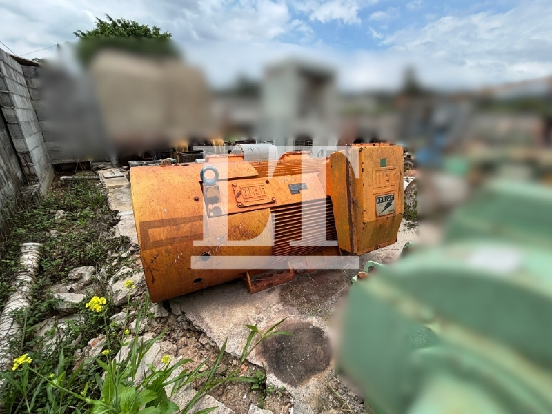 Um motor - Marca Weg - Kw(hp cv) 515(700) 4 Polos HGF - leilão extrajudicial - Não informado BR - lance mínimo R$ 38.000